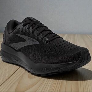 Almost-New Ghost 16 Running Shoe Size 7 D Wide Black Black Ebony 1204071D020